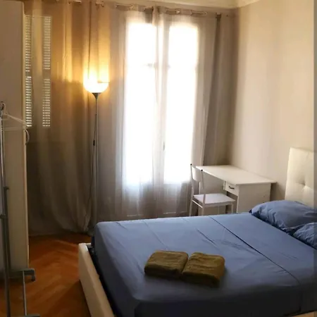 Apartment 105, Promenade *