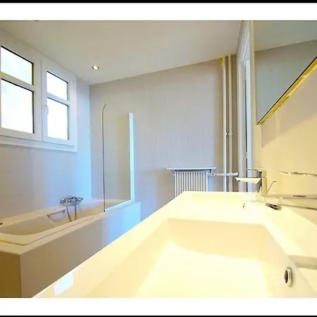 105, Promenade Apartment